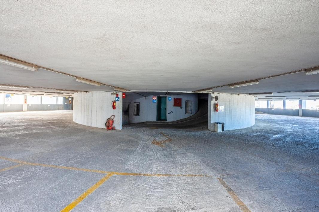 Railway Area Studio Parking Thessaloníki Eksteriør billede